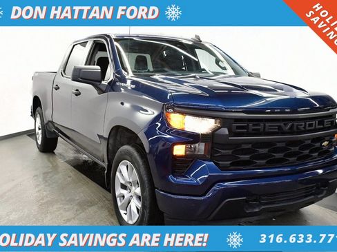 Used 2022 Chevrolet Silverado 1500 Custom image 4