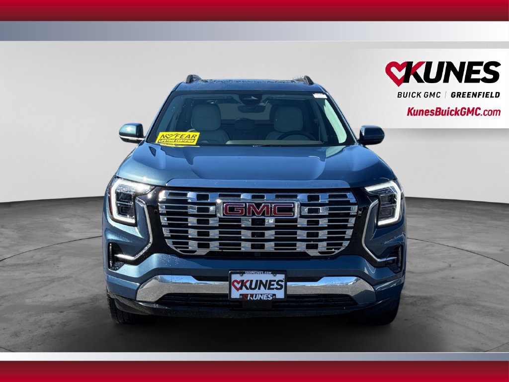 New 2027 GMC Terrain Denali w/ LPO, Floor Liner Package AWD/4WD image 2