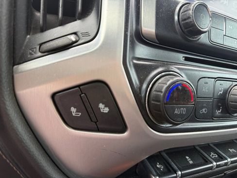 Used 2018 GMC Sierra 1500 SLE w/ SLE Value Package AWD/4WD image 20