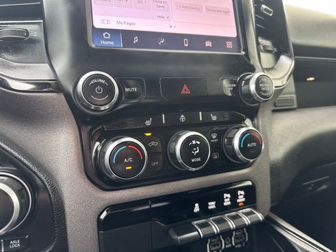 Used 2022 RAM 1500 Big Horn w/ Built-to-serve Edition AWD/4WD image 18