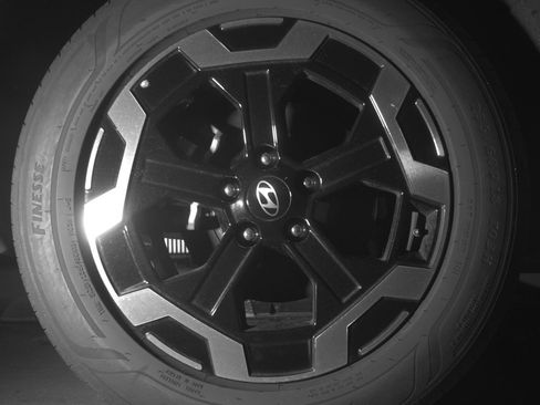 Used 2025 Hyundai Santa Fe SEL image 15