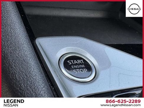 Used 2024 Nissan Altima 2.5 SV FWD image 29