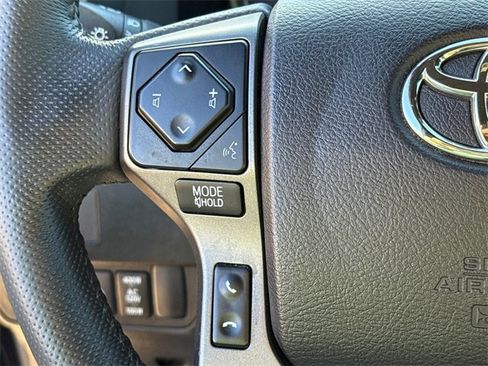 Used 2021 Toyota Tacoma TRD Sport image 29