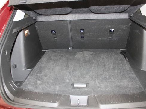 Used 2025 Chevrolet Trax LT image 24