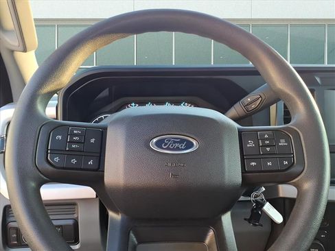 Used 2023 Ford F250 XL w/ XL Driver Assist Package AWD/4WD image 13