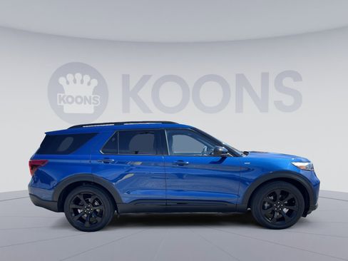 Used 2023 Ford Explorer ST-Line w/ Class IV Trailer Tow Package RWD image 17