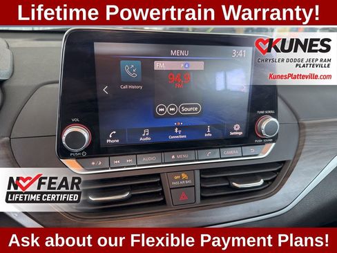 Used 2023 Nissan Altima 2.5 SV image 17