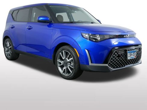 Certified 2024 Kia Soul EX w/ Option Group 015 FWD image 3