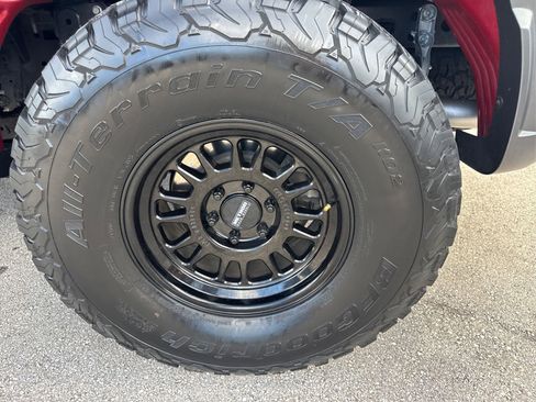 Used 2023 Ford F150 Raptor w/ Raptor 37 Performance Package image 15