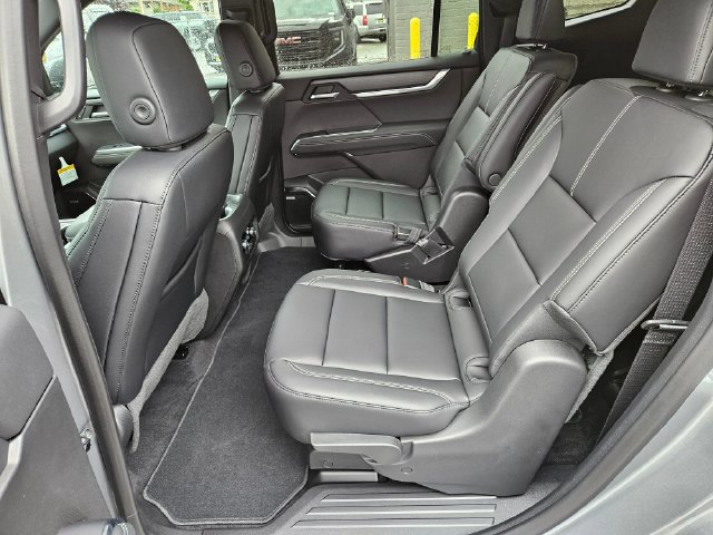 New 2026 GMC Acadia Elevation w/ Elevation Premium Package AWD/4WD image 15