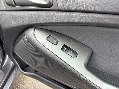 Used 2015 Kia Optima LX image 17