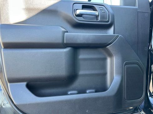 Used 2024 Chevrolet Silverado 2500 Custom w/ Custom Convenience Package image 18