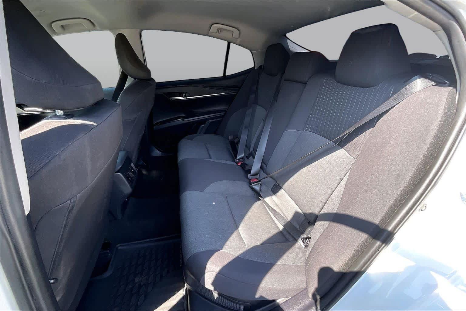 Used 2025 Toyota Camry LE FWD image 20