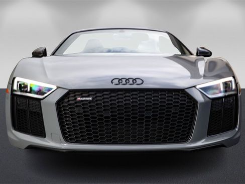 Used 2018 Audi R8 V10 plus image 8