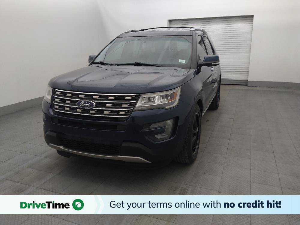 Used 2017 Ford Explorer Limited FWD image 1