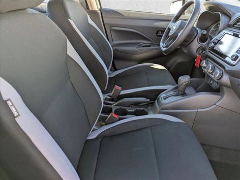 Used 2025 Nissan Versa S w/ Trunk Package image 27