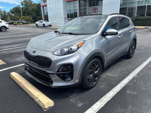 Used 2022 Kia Sportage Nightfall Edition FWD image 1