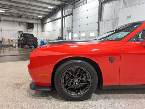 Used 2023 Dodge Challenger SRT Hellcat Redeye RWD image 9