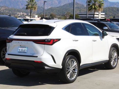 Certified 2024 Lexus NX 350 AWD w/ Vision Package image 21