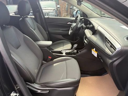 Used 2024 Buick Encore GX Preferred FWD image 20