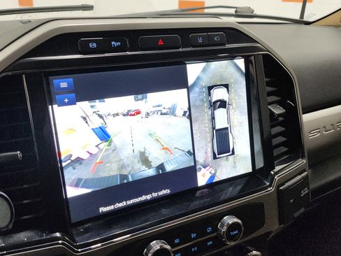 Used 2022 Ford F350 Lariat w/ Lariat Ultimate Package image 32