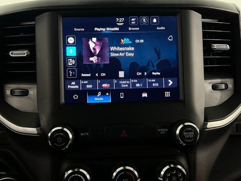 Used 2024 RAM 2500 Big Horn w/ Bed Utility Group image 19