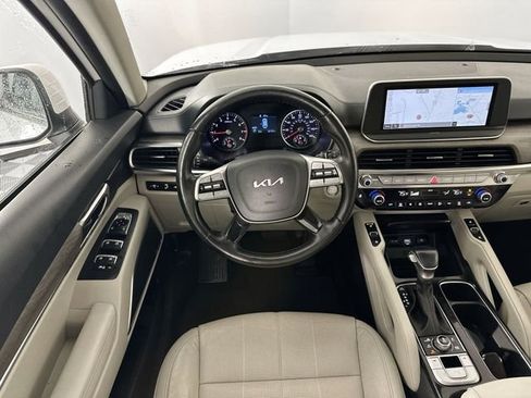 Used 2022 Kia Telluride EX w/ EX Premium Package AWD/4WD image 11