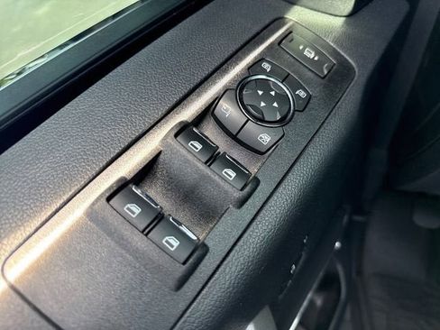 Used 2022 Ford F250 Platinum w/ Tremor Off-Road Package AWD/4WD image 30