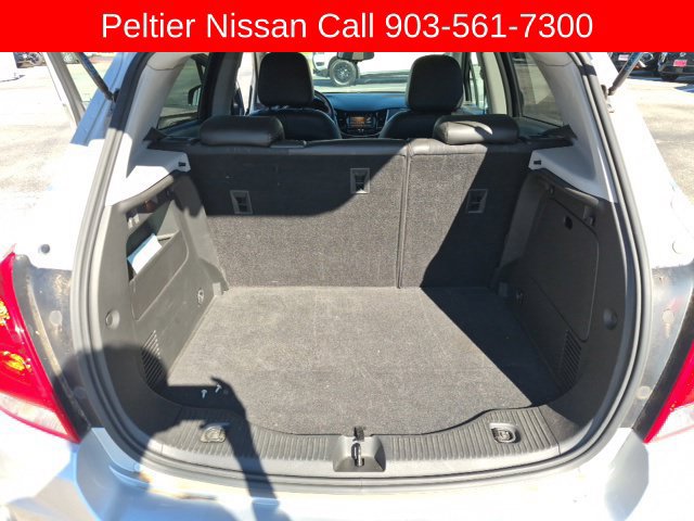 Used 2017 Chevrolet Trax LT w/ LT Convenience Package FWD image 13