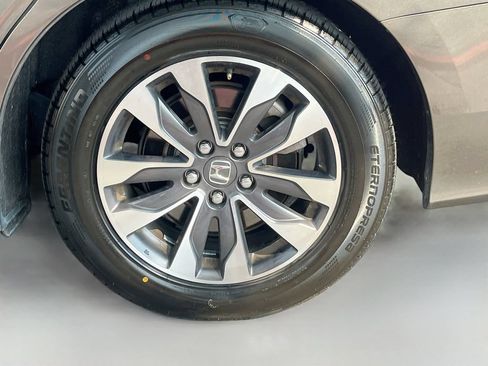 Used 2022 Honda Odyssey EX-L image 32