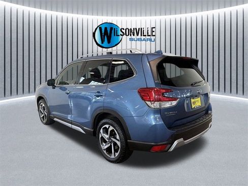 Used 2022 Subaru Forester Touring image 7
