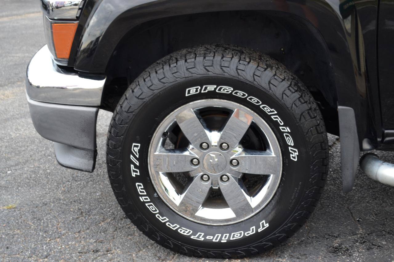 Used 2011 Chevrolet Colorado LT AWD/4WD image 45