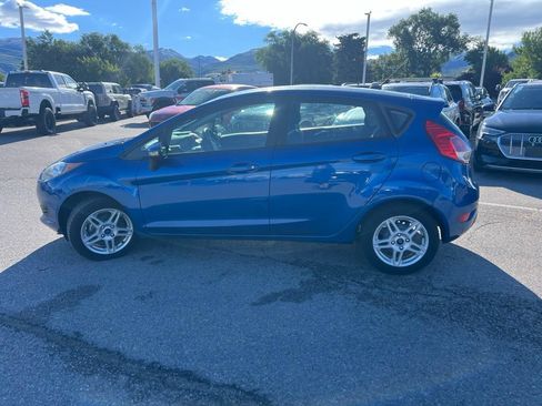 Used 2019 Ford Fiesta SE w/ Cold Weather Package FWD image 12
