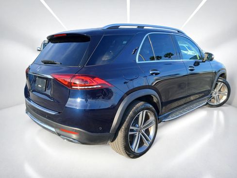 Used 2021 Mercedes-Benz GLE 350 w/ Premium Package image 4