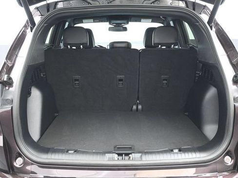 Certified 2023 Ford Escape ST-Line Elite w/ Premium Technology Package AWD/4WD image 18