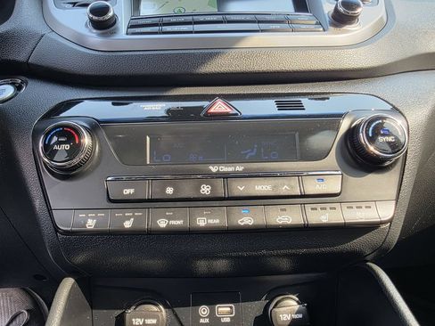 Used 2016 Hyundai Tucson Limited w/ Option Group 03 AWD/4WD image 25