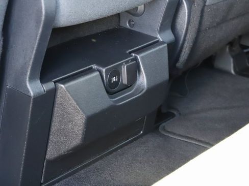 Used 2025 Ford F150 XLT w/ Equipment Group 301A Standard image 19