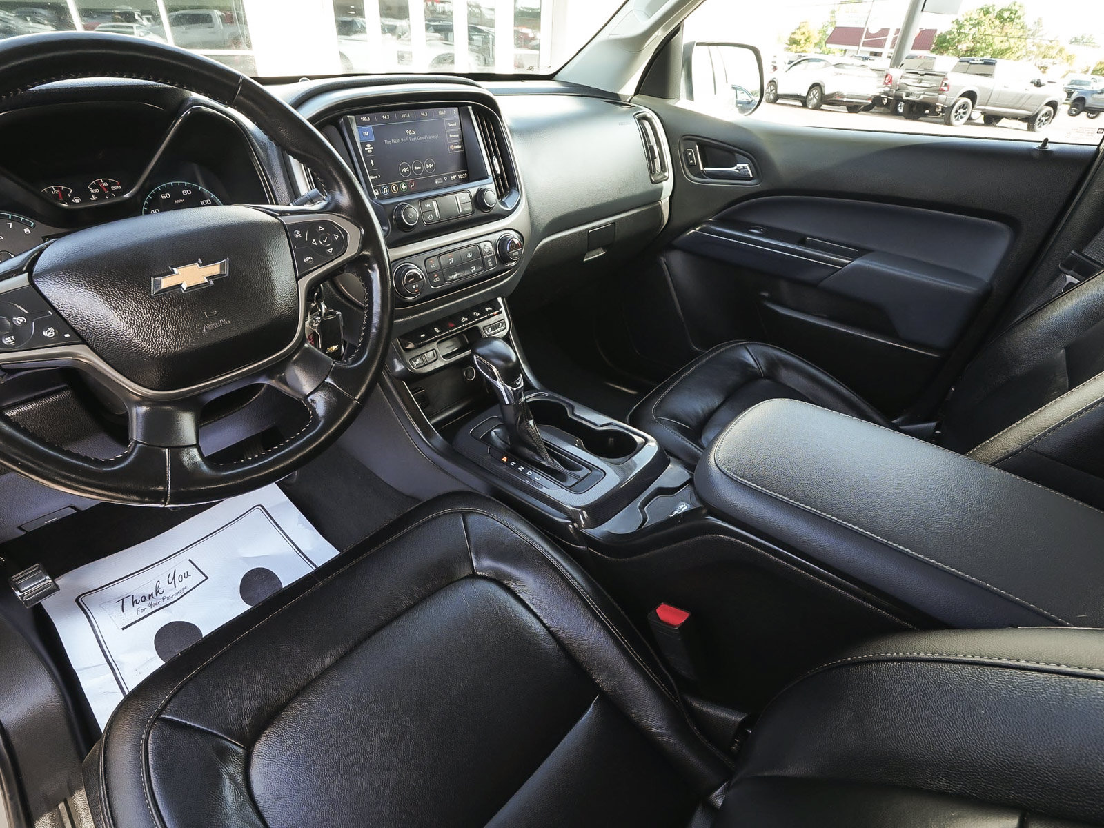 Used 2022 Chevrolet Colorado Z71 AWD/4WD image 17