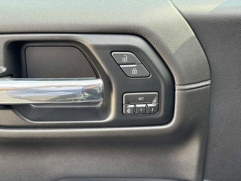 Used 2019 GMC Sierra 1500 SLT w/ SLT Premium Package image 14