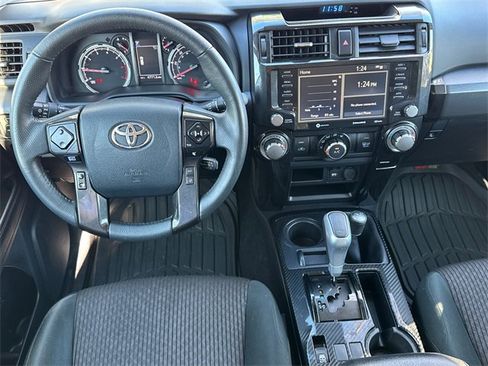 Used 2022 Toyota 4Runner TRD Off-Road image 22