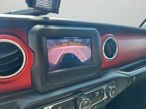 Certified 2020 Jeep Wrangler Unlimited Rubicon AWD/4WD image 36