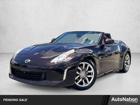 Used 2014 Nissan 370Z Touring w/ Navigation Package RWD image 1