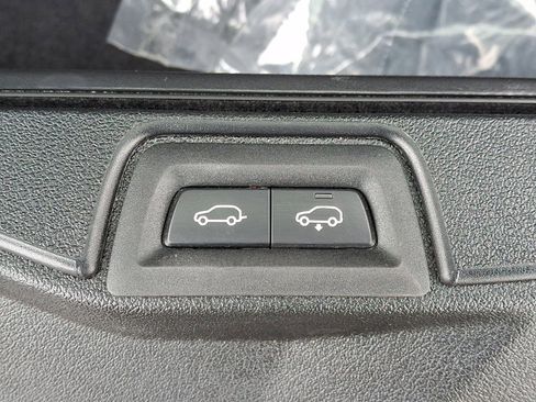 Certified 2025 BMW X5 xDrive50e w/ Climate Comfort Package image 34