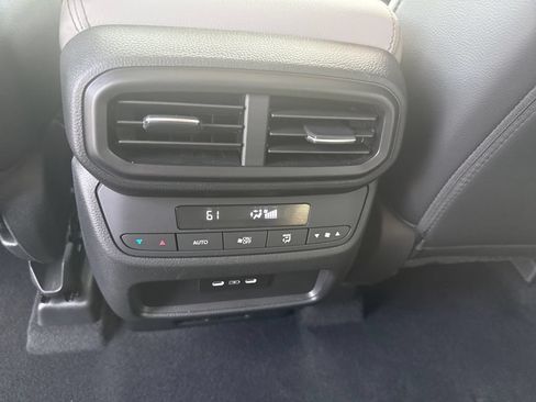 Certified 2025 Honda Pilot EX-L image 22