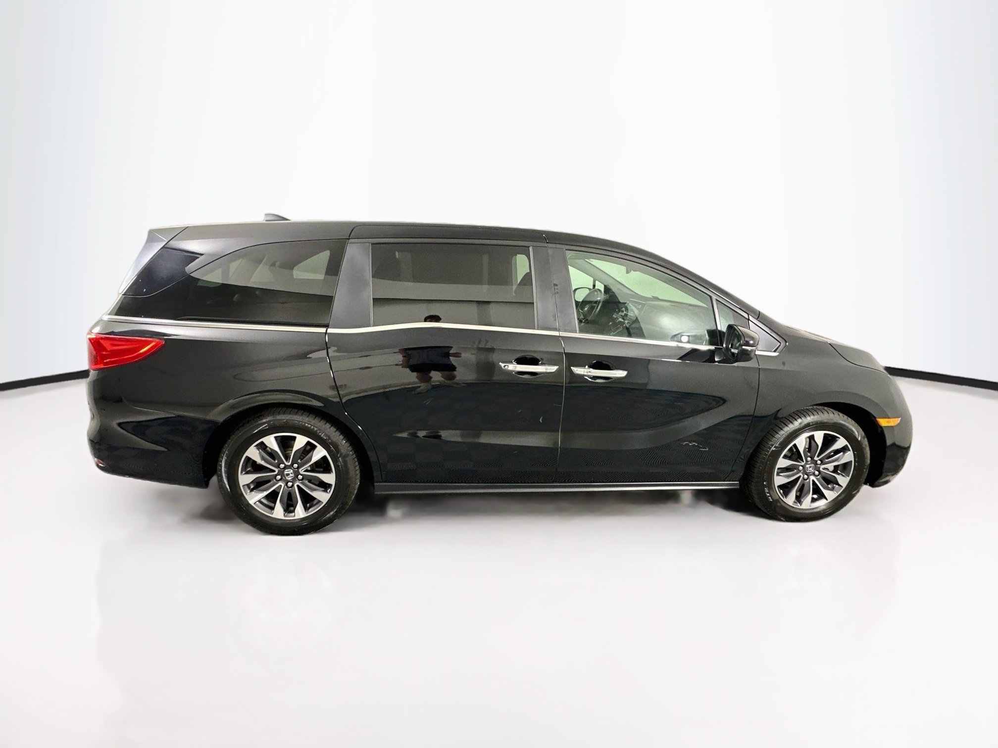 Used 2024 Honda Odyssey EX-L image 10