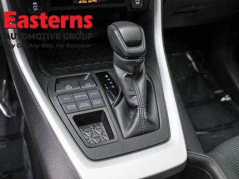 Used 2024 Toyota RAV4 LE image 13