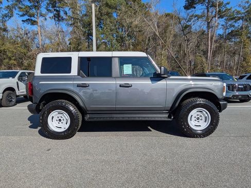New 2025 Ford Bronco Heritage Edition image 3