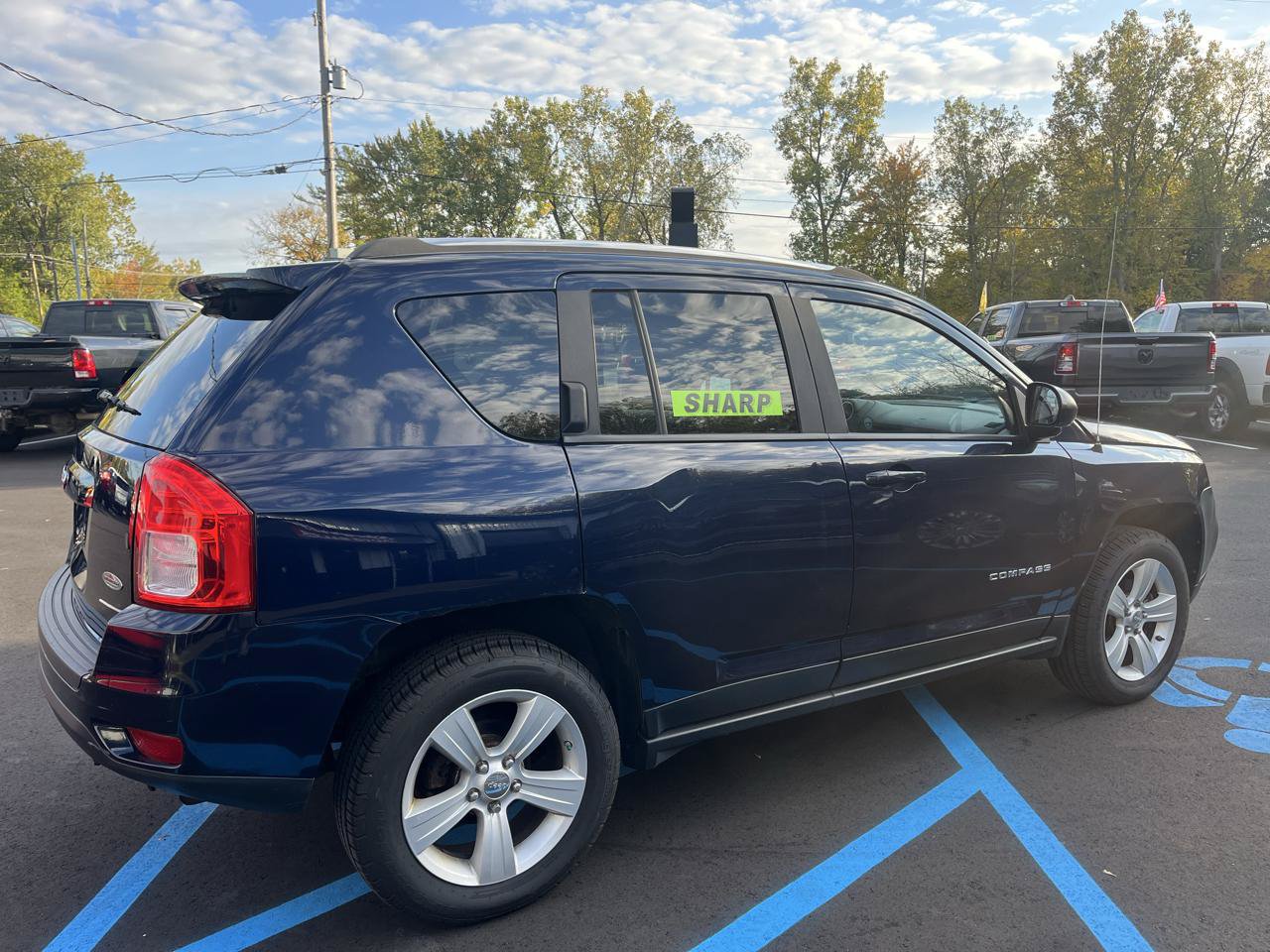 Used 2012 Jeep Compass Sport AWD/4WD image 5