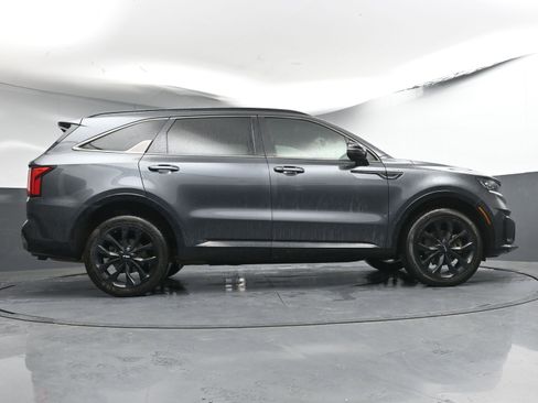 Used 2022 Kia Sorento SX image 24