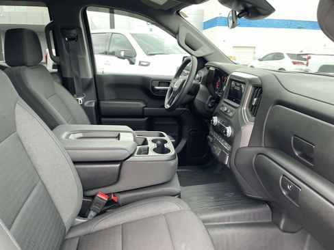 Used 2025 GMC Sierra 1500 Pro w/ Graphite Edition AWD/4WD image 9
